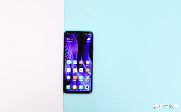 『红米手机』仅799元，5020mAh+20万分跑分+3D曲面机身，红米真香百元机