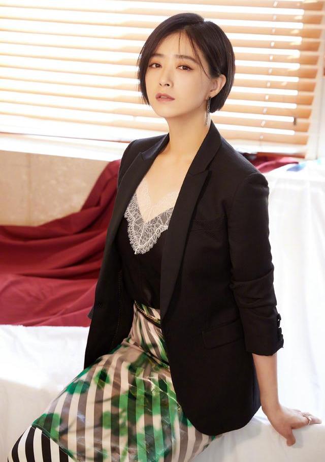蒋欣|37岁蒋欣瘦成王子文，体重不过百，大方公开方法，无需运动和节食