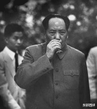 彭德怀|毛主席说：“喝酒易误事，能不喝就不要喝了”。那为何遗物里会有茅台酒呢？