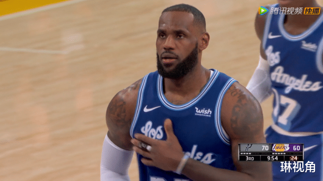 湖人队|湖人爆冷输球！勒布朗27+12，赛后谁注意浓眉，坐在板凳席发呆