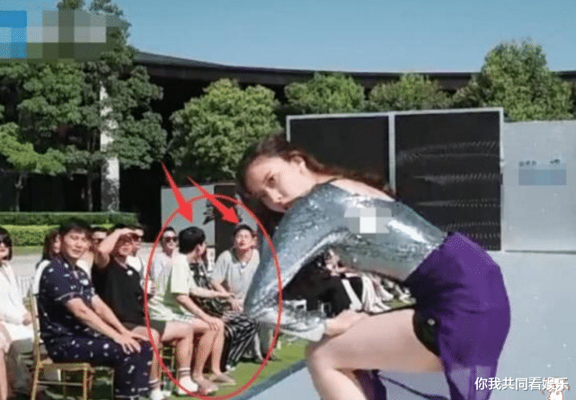 [宋妍霏]宋妍霏在跑男热舞时，所有男生都盯着她看，看到砂锅菜的反应我懵了