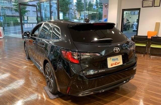 丰田卡罗拉|丰田全新旅行车，比杰德漂亮，配6座“双人床”，全系油电混动