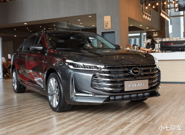 广汽传祺：传祺终于亮出“王牌”！比亚洲龙拉风，爆252马力+8AT，车长超过5米