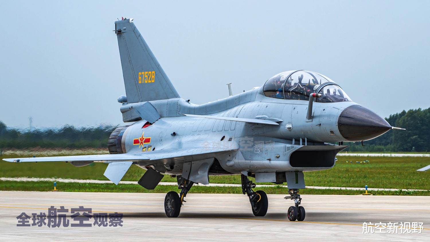 [歼-8]30年前空中美男子成追捧对象，如今宝刀不老，接班人一个比一个强