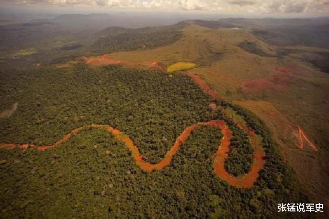 [霍金]霍金为何警告人类离开地球？是因为外星人？专家：这一点非常关键