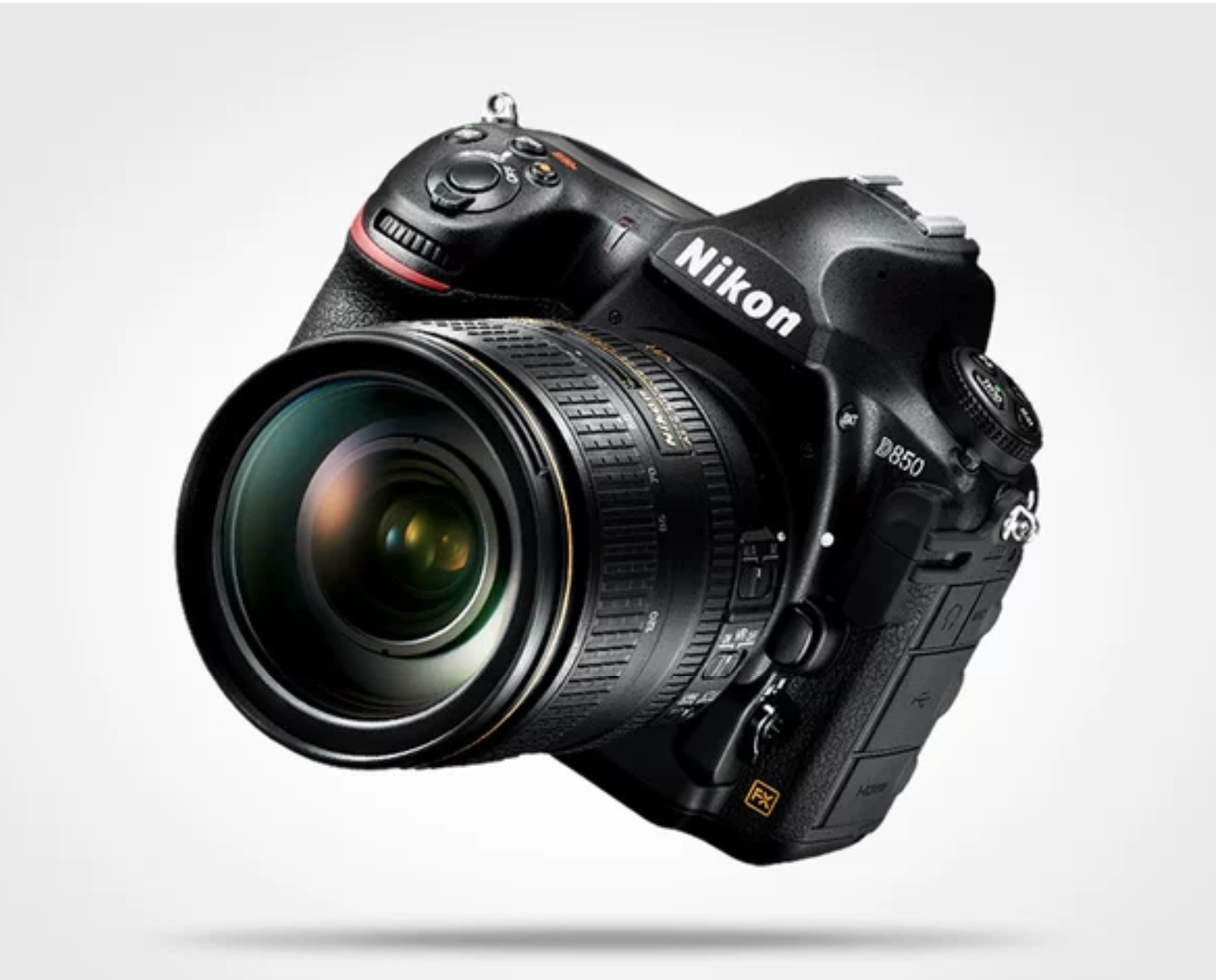 尼康|尼康还是佳能,一分钱一分货,单反领域的全能选手。