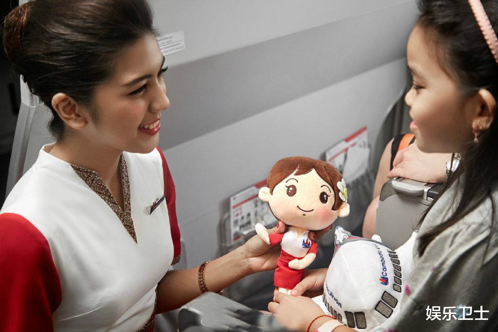 郑爽|郑爽风波新进展，上最后一期综艺并补录退圈声明，航空公司神补刀太损了