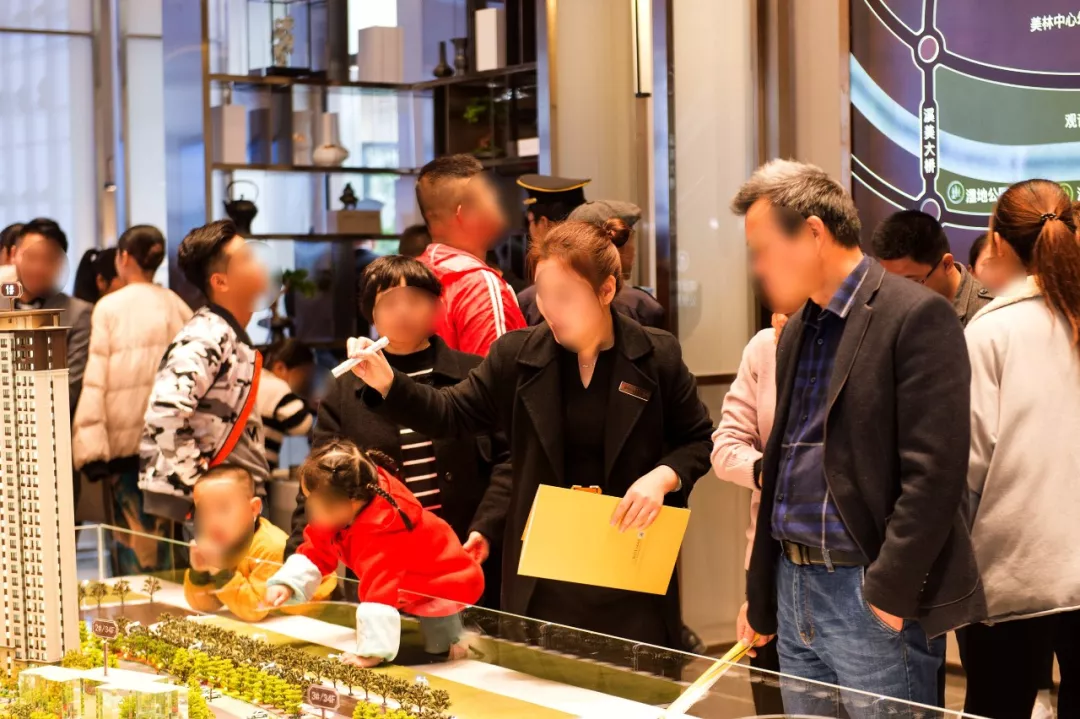 雍锦和府东方美学示范区盛放，惊艳全城！