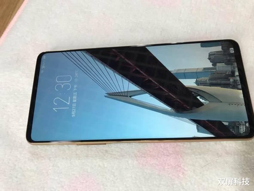 [努比亚]128GB大内存，双屏黑科技+骁龙845处理器，网友：终于等到了