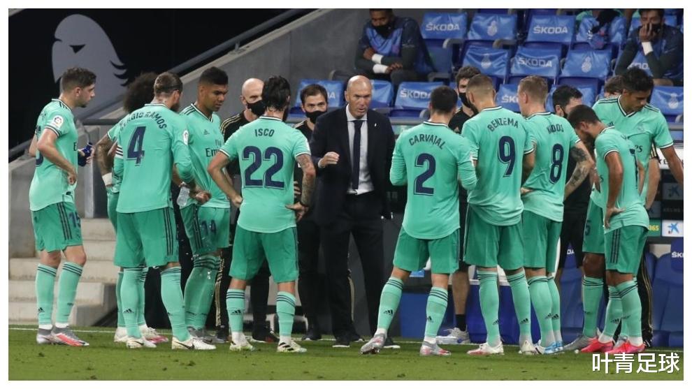 皇家马德里■齐达内神了!皇马脱胎换骨:2大争议巨星复活,创32年纪录