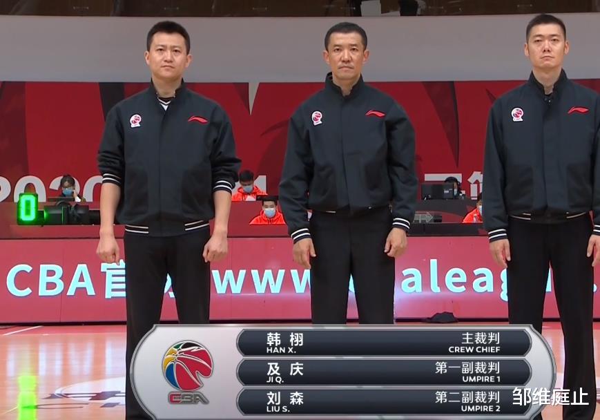 广东男篮|无愧CBA詹姆斯！身体真强悍，被踢伤后火速复出，5分钟15分