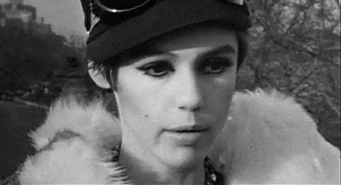 电影|28岁绝美名媛惨死！吸毒堕胎，被娱乐圈大佬接连玩弄逼疯…