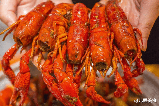 [小龙虾]小龙虾身上最脏的3个部位，千万不要吃，最后一个总被大家忽略