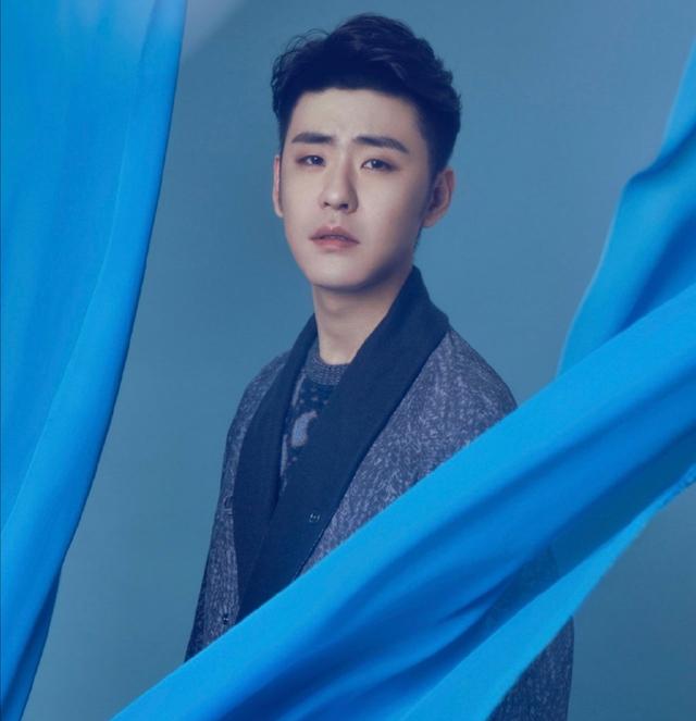 五条人|张云雷发新歌破纪录，拽拽的搭档杨九郎帮忙推广