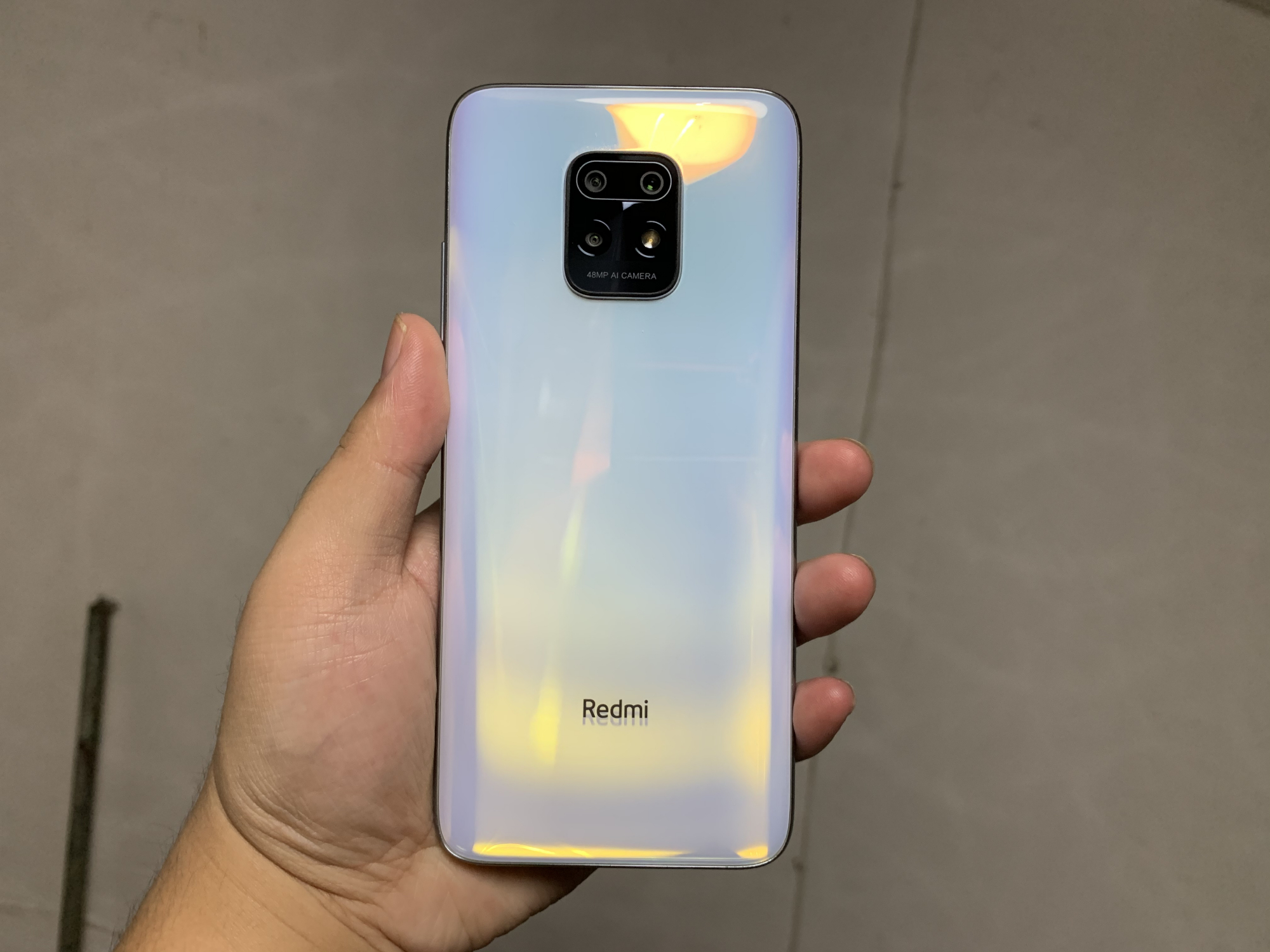 红米手机|别瞧不上千元机,最具性价比的三款千元“机皇”,用三年都不想换