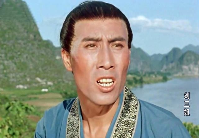 我们村里的年轻人|《我们村里的年轻人》主演现状 众多好演员去世 两位女星依然美