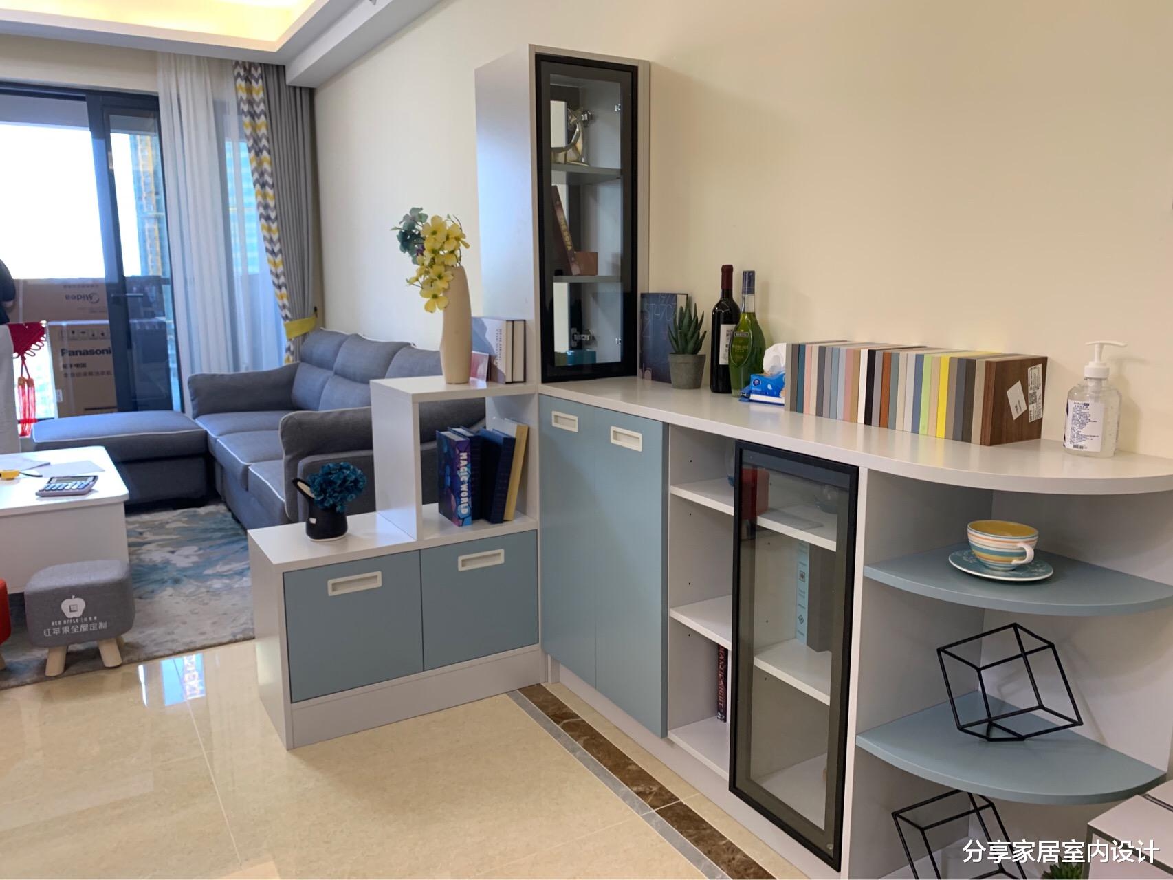 ▲她家辛苦六个月搬新家，效果还不错，电视墙特别实用，忍不住晒晒