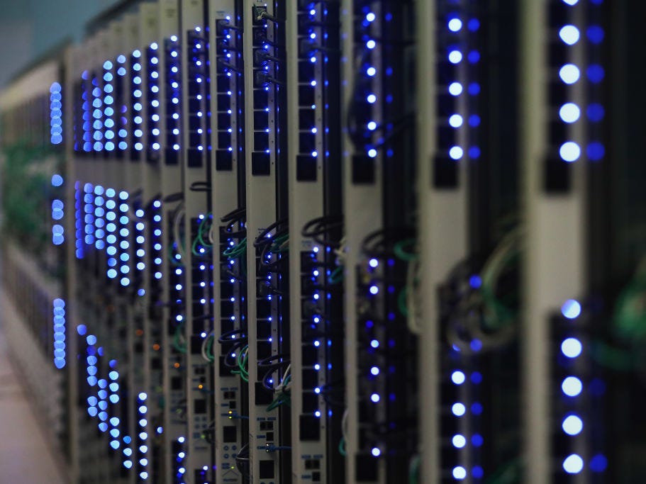 相对论|17个改变世界的方程