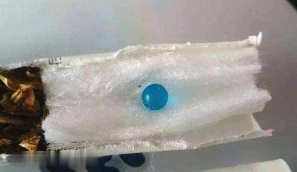 @香烟嘴里的爆珠有何用处？很多人都理解错，其实是这样的
