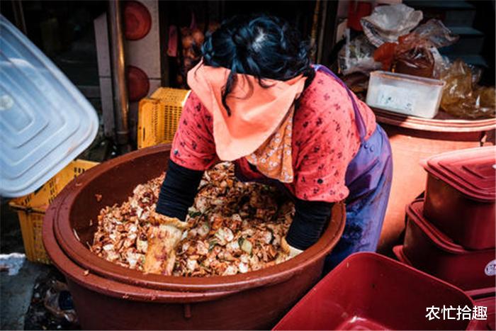 自助餐|一棵再涨4元，饭店都不敢当小菜送，农民机会来了
