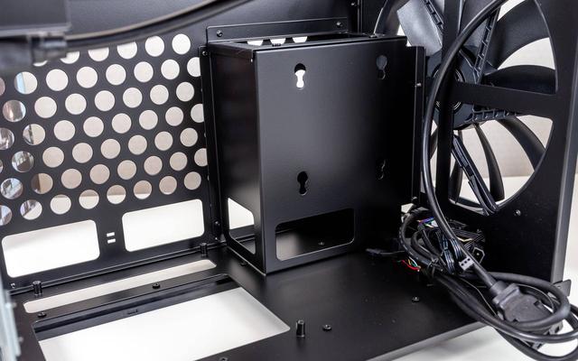 机箱|ITX市场内的有力补充——乔思伯V8机箱测评