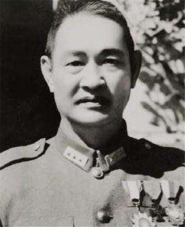 【程潜】她17岁嫁54岁将军，怀孕16次生下6个女儿，丈夫死后为他守寡28年