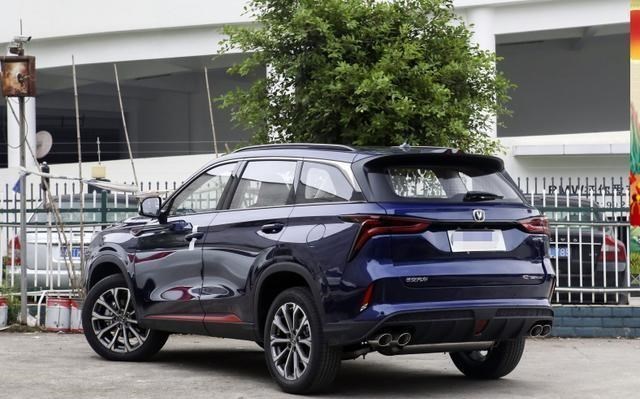 长安CS75|手握10万，比亚迪宋PLUS和长安CS75 PLUS哪个好？对比后就知道