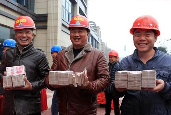 90后|又一行业陷入“招工荒”?70后是支柱,月薪过万,但90后没人干!