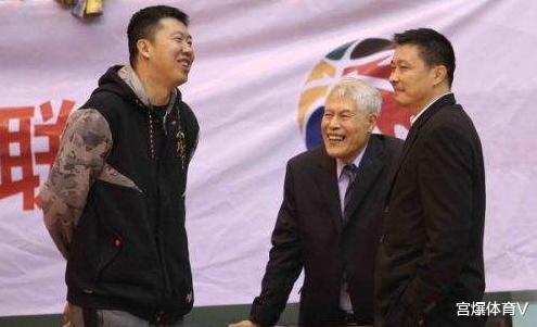 『王治郅』官宣!中国男篮名宿正式出山 辅佐王治郅让人期待