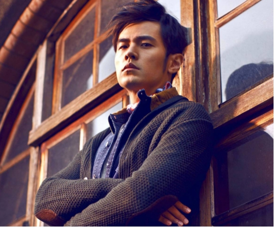 刘宪华|周杰伦在华语乐坛是什地位呢？他有什么样的魅力呢？