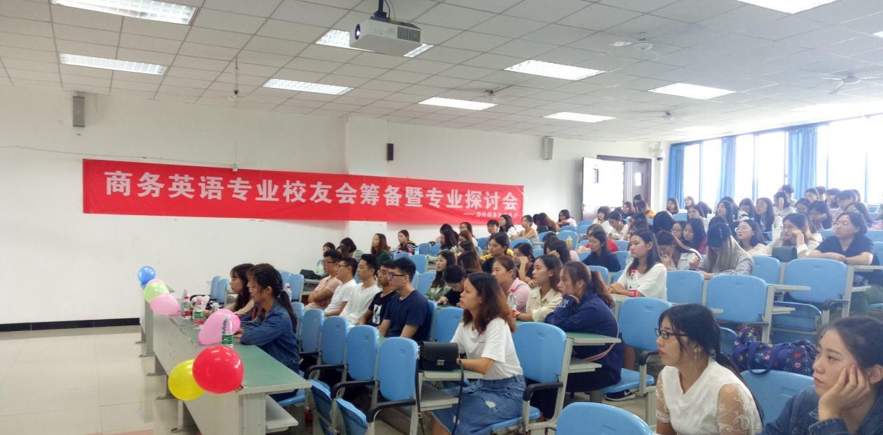 「」学姐含泪提醒:大学里“最心酸”的5个专业,入学后满是无奈