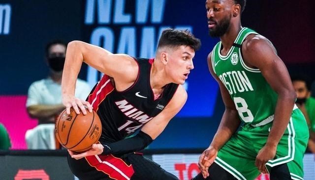 吉米·巴特勒|11+5，巴特勒半场吊打全明星前锋！小将惊艳，比肩名宿！虎将高效