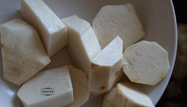 [排骨]4月，多给孩子喝这汤，长劲又长个，不放一滴油，清淡营养