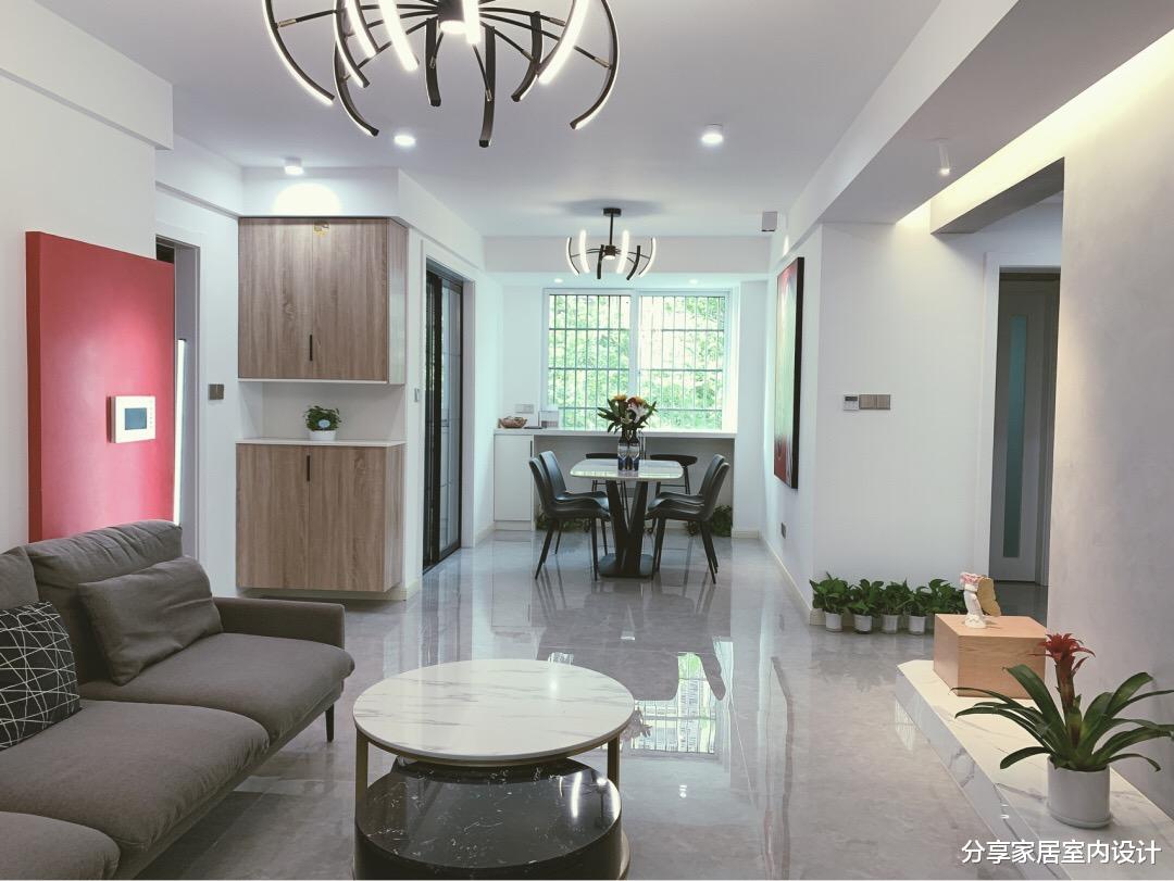 木工▲103平新房终于完工,保洁做完真漂亮,木工师傅打的柜子特别喜欢