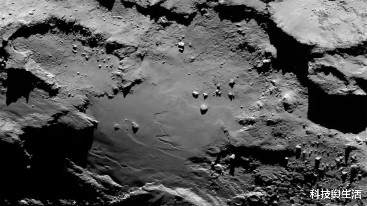 彗星|追了10年，罗塞塔号终于抵达彗星，传回的照片或藏有秘密！