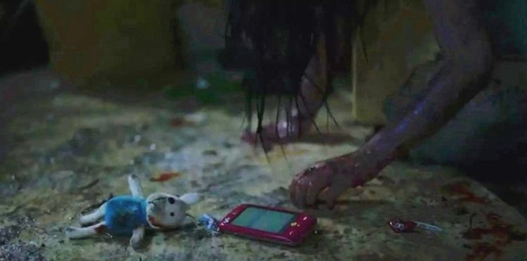 8岁女孩被恶魔侵犯，导致身体重创，父母得知真相后崩溃了