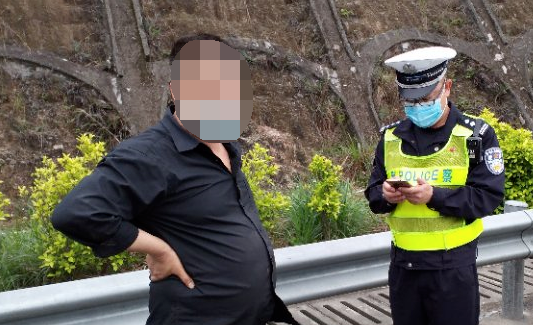 邓炳强■珠海大道数百车没走这条车道吃罚单！无人机、隐形战车轮番抓拍！行动……