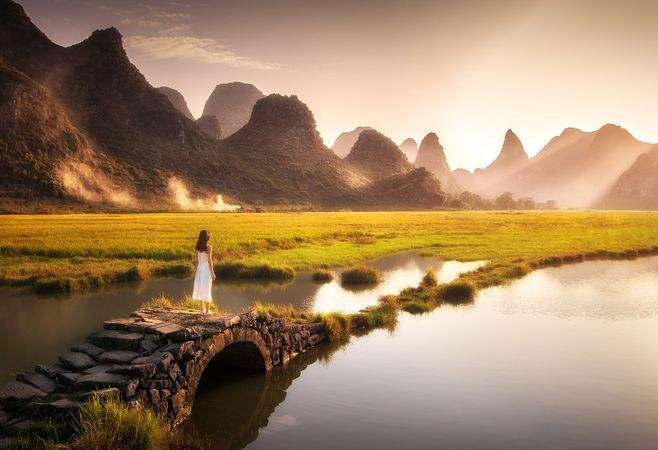 【】真正有智慧的人，都懂得这5个职场规则，犯了一条，也会脱层皮