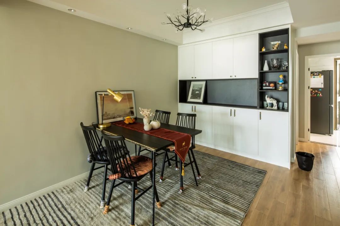 ：她没请设计师！110平的房子，花了40万，装出简约轻奢的气质