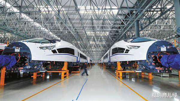 |未来十年都不“过时”的4个专业,热度只增不减,毕业生不愁就业