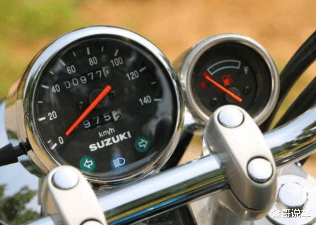 摩旅|万元级摩旅车,9年经典车型已升级国四,续航400千米,售价1.18万