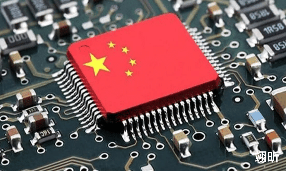 芯片|“断供令”生效、“中国芯”问世！特朗普导演一出好戏，美国人饭碗搞砸了