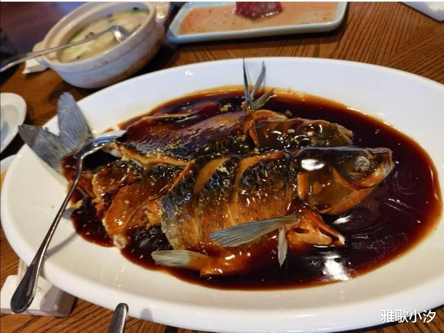 西湖醋鱼|它曾是国宴上的“重头菜”，却因味道太冲，如今“遭人冷落”