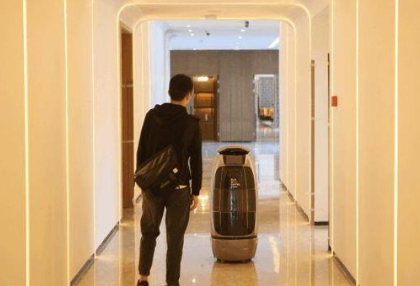 美光|马云曾“预言”：2025年中国将无工可打？没工作的你将何去何从。