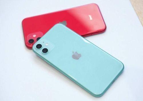 HTC|苹果出新招!1500元新款iPhone将问世,国产机:放我们一条生路吧