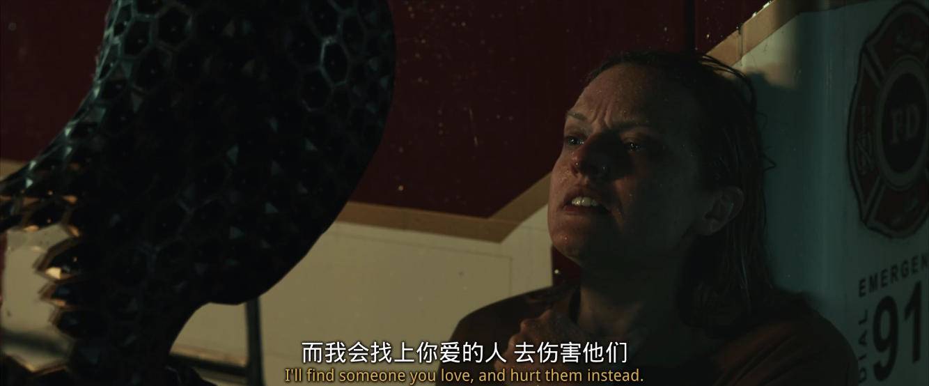 透明人魔▲近期热门的恐怖片中,这部最让人害怕!