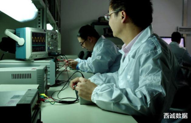 芯片@终于吃下定“芯”丸!中国芯实现技术突破,美日反驳:怎么可能?