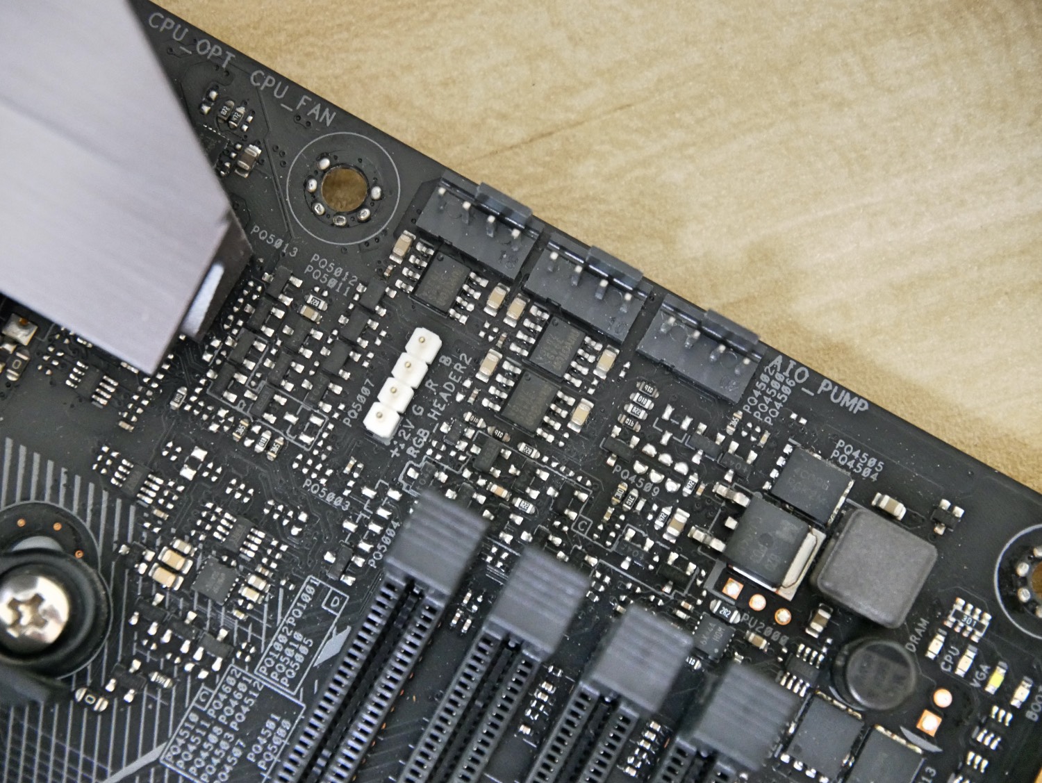 机箱|突如其来的装机——2K 预算如何装一台 3500X