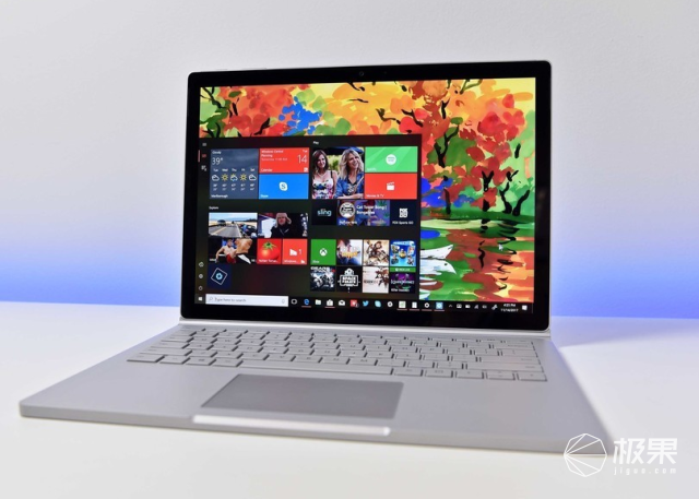 华为鸿蒙系统|微软正在开发12.5英寸Surface翻盖PC，主打学生市场