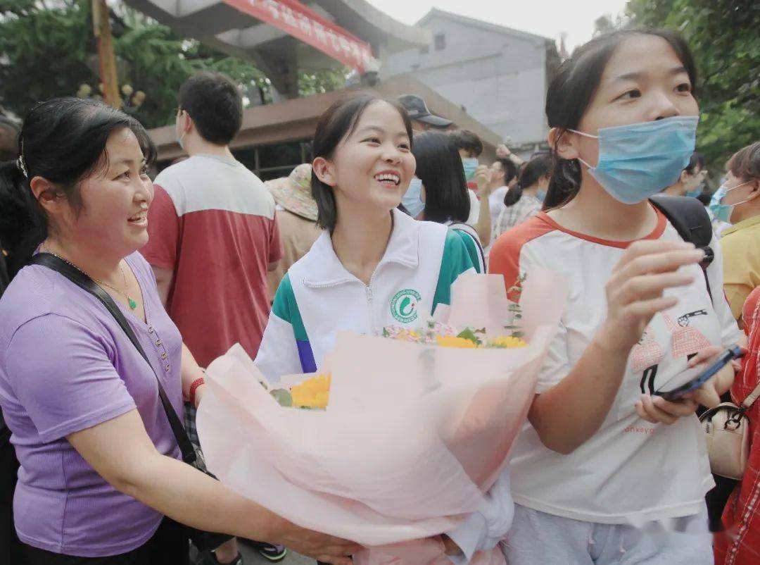 高校|高考落幕后，哪些高校和专业是考生搜索最多的？大数据告诉你答案